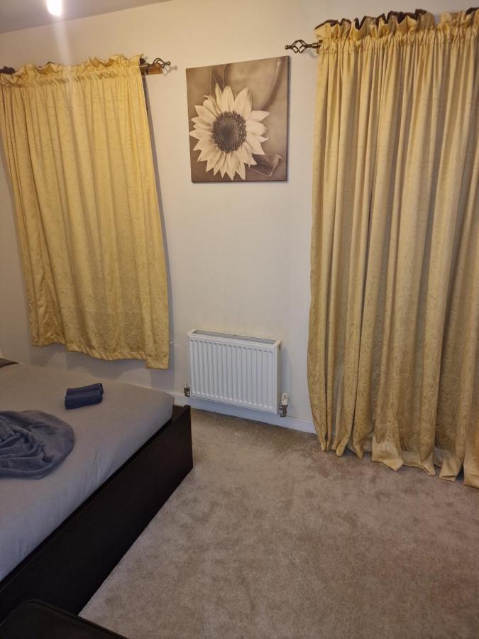 Ko 3 Bed House Apartment ดาร์ทฟอร์ด ภายนอก รูปภาพ
